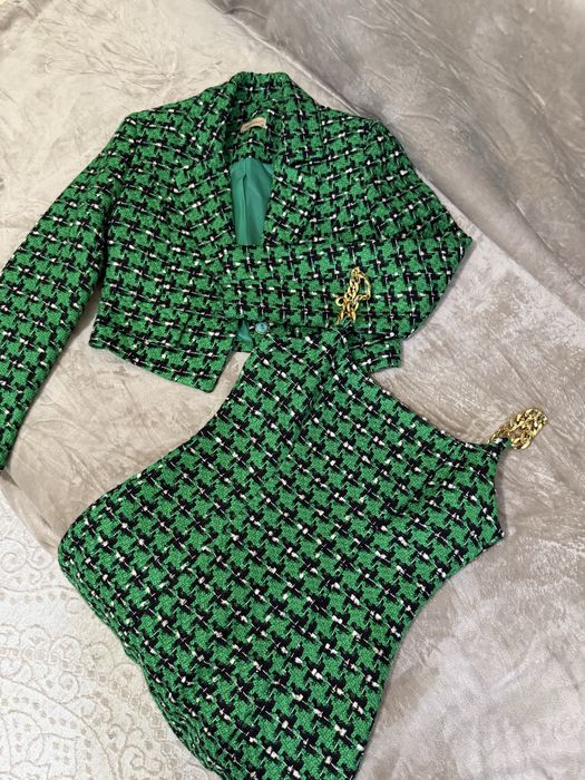 Платье с пиджаком