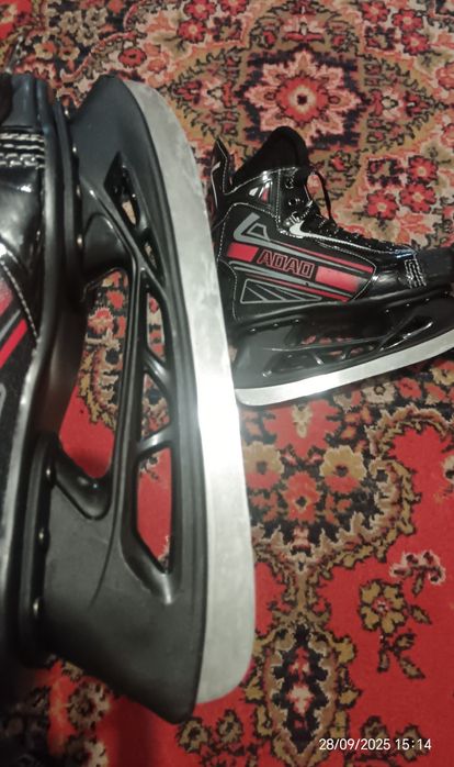 Продам коньки. В отличном состоянии.