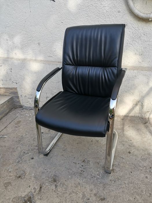 Birou Mobexpert + scaun birou