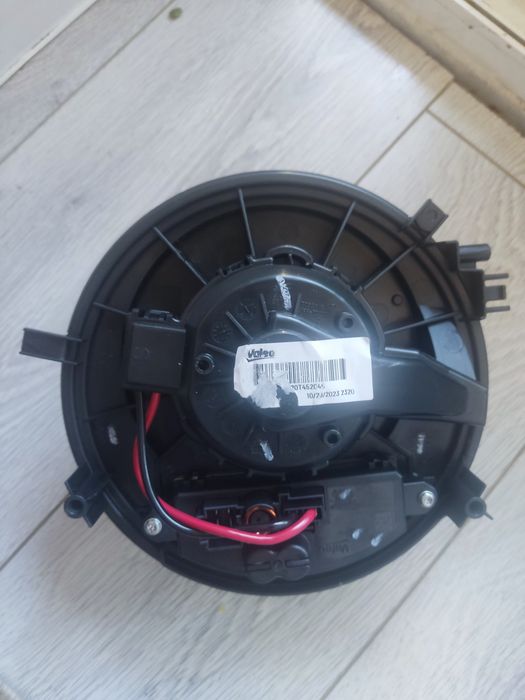 Моторчик печки Ауди А6 С6 Пассат б6