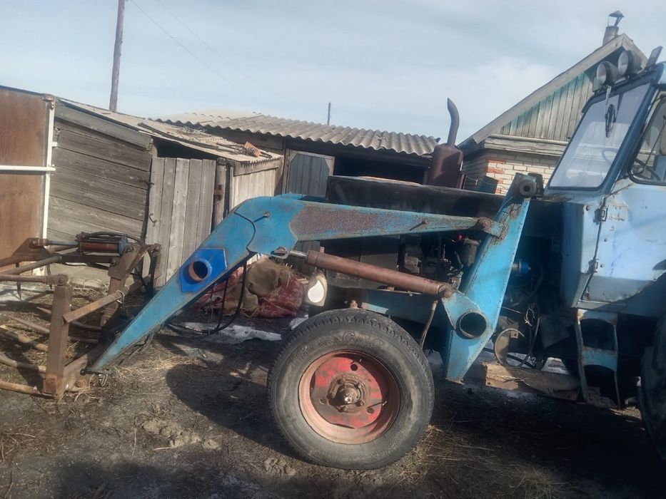 Продаю технику прицеп трактор !