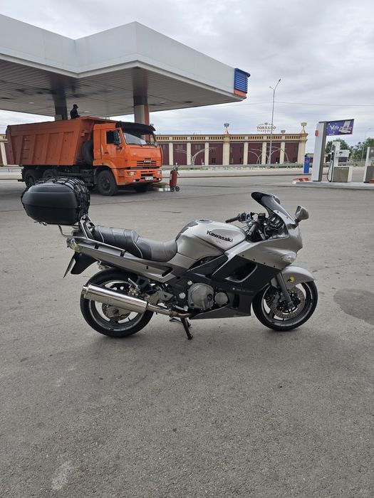 Кавасаки zzr 600