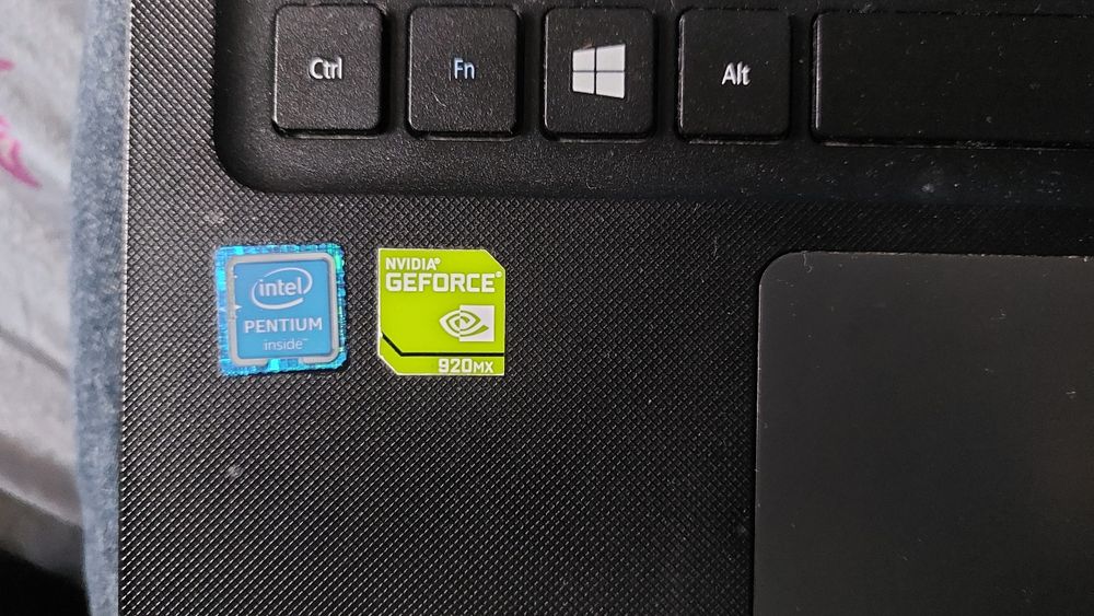Ноутбук Acer Aspire ES-15