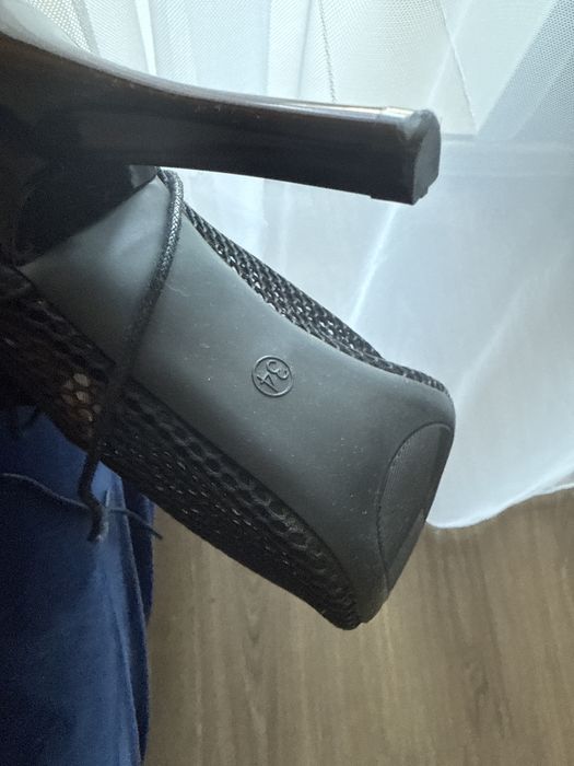 Туфли high heels