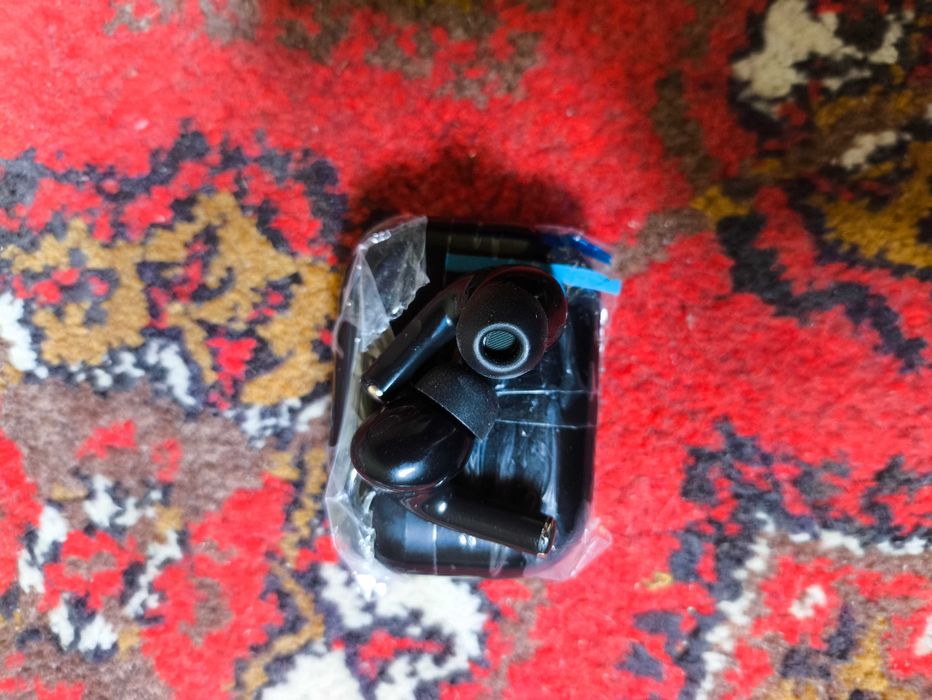 airpods pro ( qora )  optom sotiladi