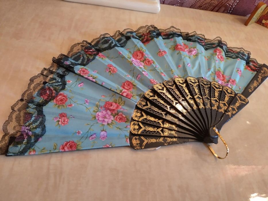 Сгъваемо ветрило от Китай