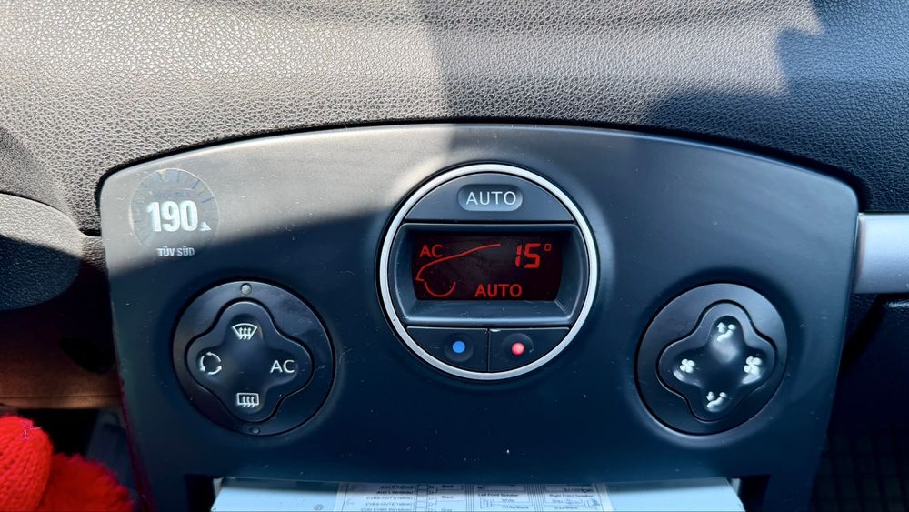 Renault clio 3 1.6 16 v