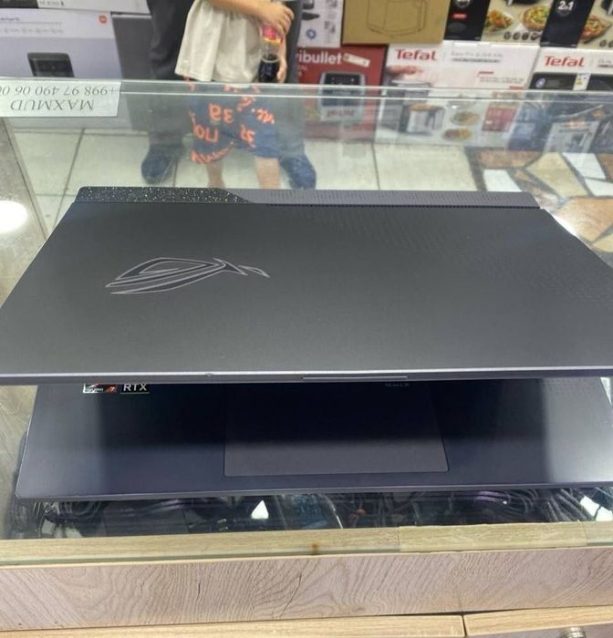 Asus Rong Strix Ryzen 7-6800H