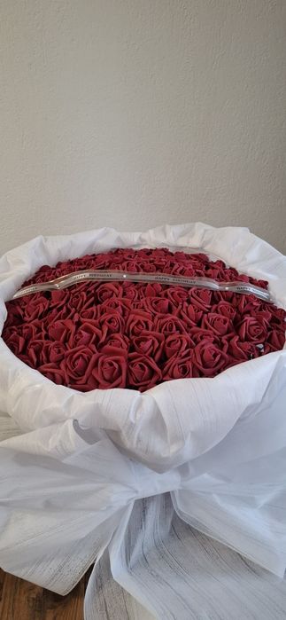 Букет от 101 рози червени