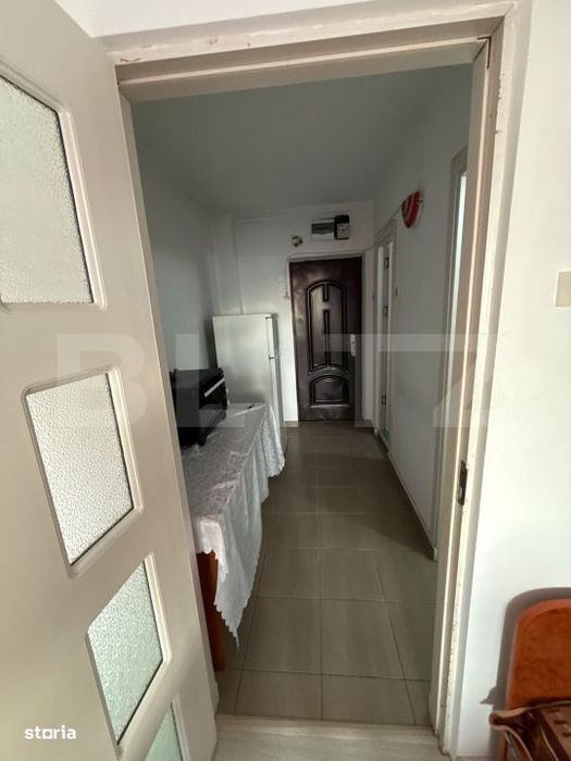 Garsoniera de vanzare, 28 mp, zona Calea Bucuresti