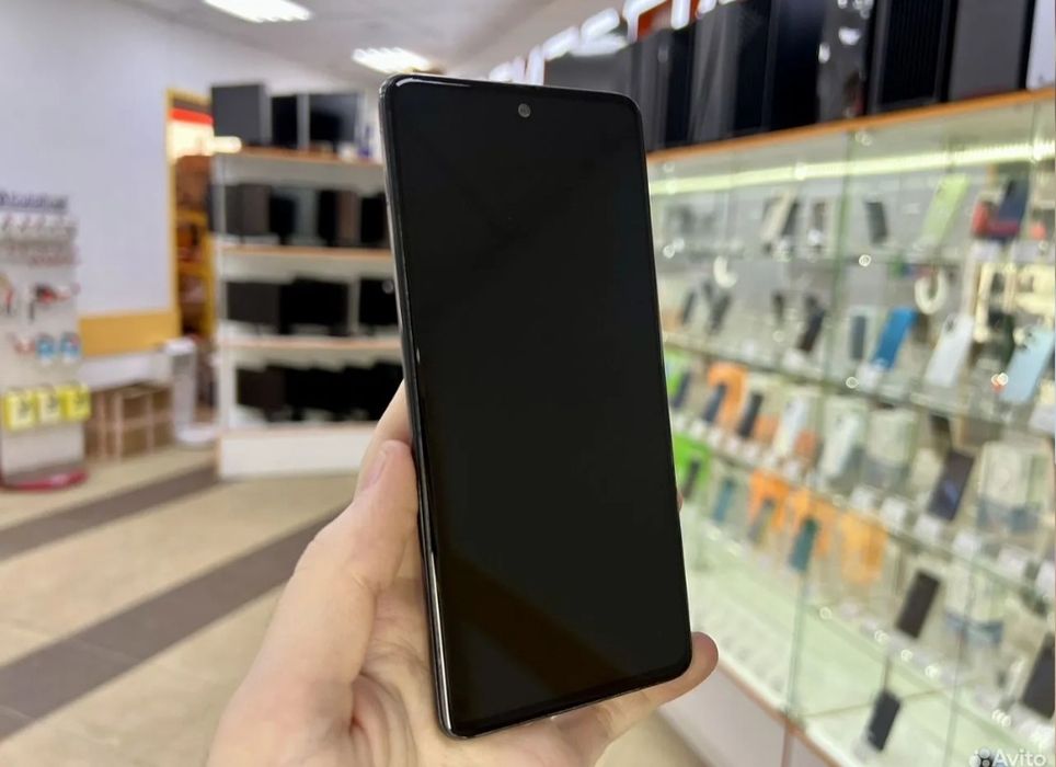 Samsung a51 в идеальном состоянии, на ремонте не был дисплей оригинал