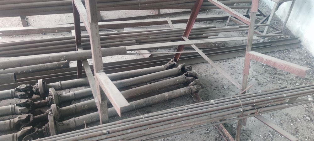 Части за ЗИЛ и ГАЗ 53