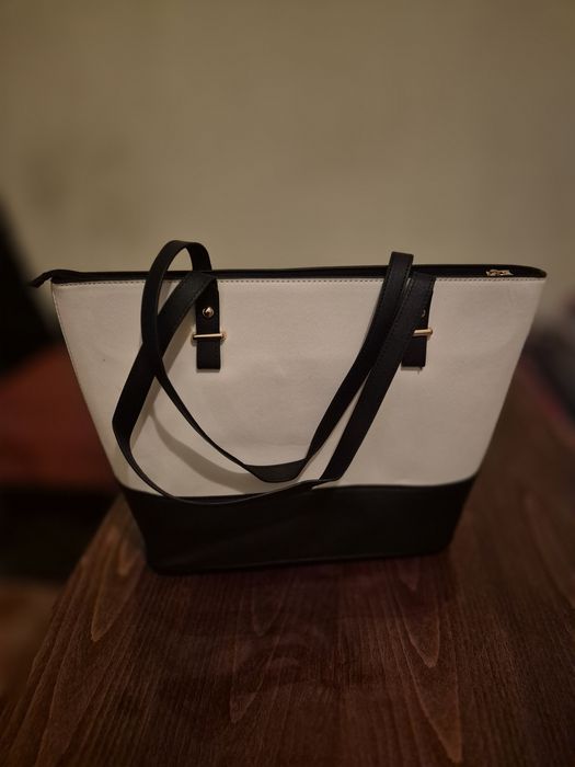 Дамска чанта ,дамска чанта