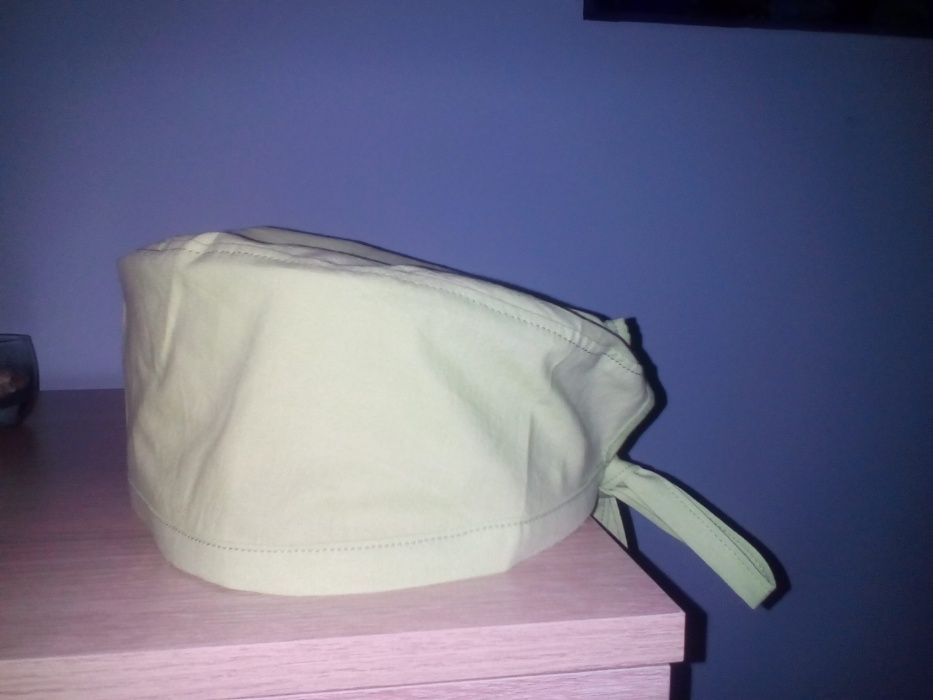 Работни шапки за много професии