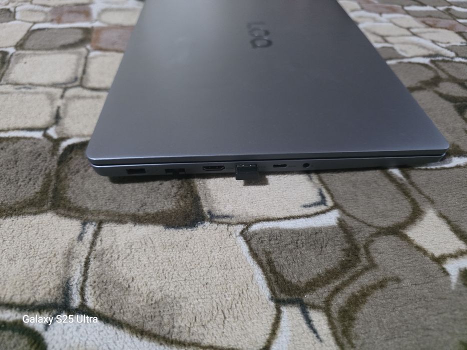 Lenovo LOQ 15ARP10