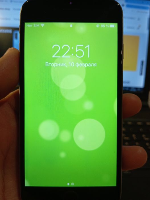 I phone 6S MKR72LL/A