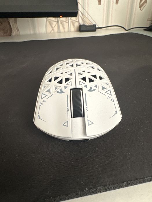 мышка attack shark r5 ultra white