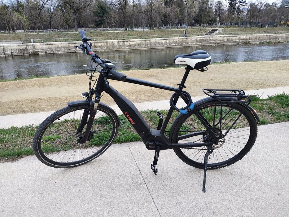 Bicicleta electrica Cube Nature Hybrid EXC