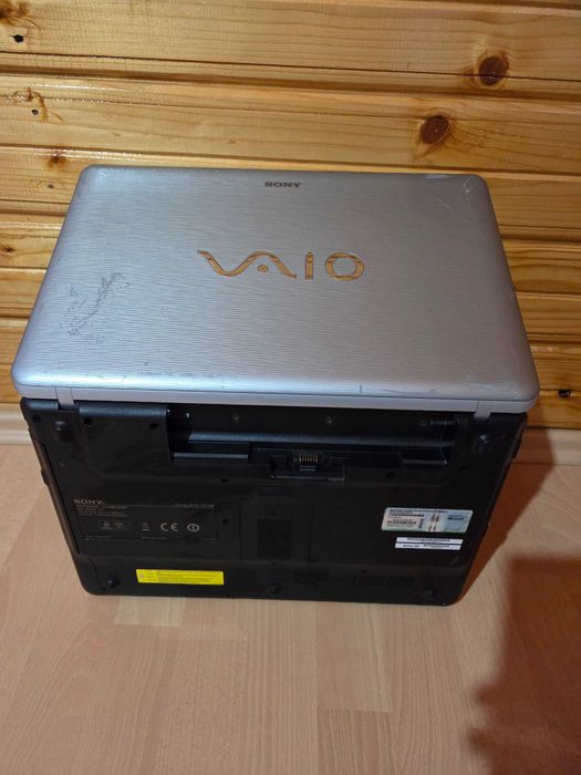 placa de baza laptop, display, carcasa Sony Vaio VGN-NW11S -pt. piese