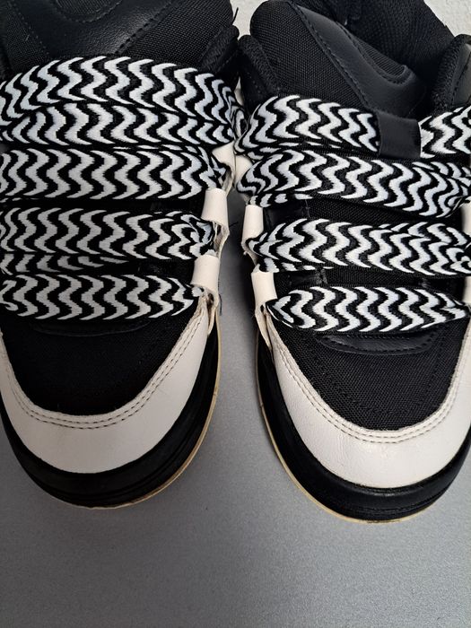 Adidași Bershka 38