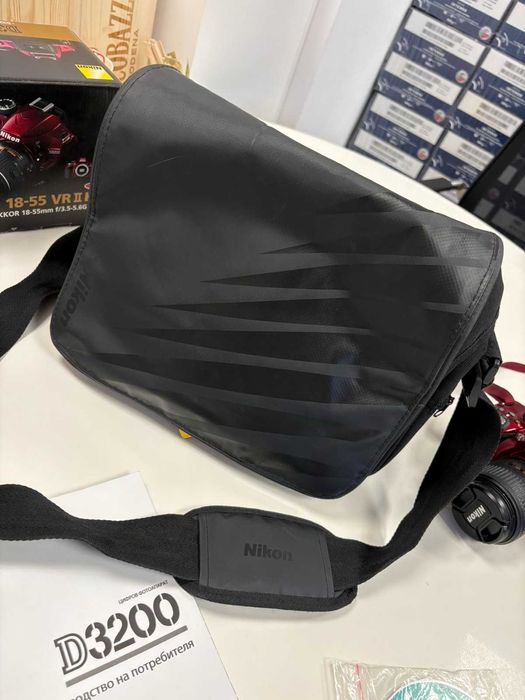 Nikon D3200 + 18-55 VR II Kit (като нов) + чанта + аксесоари