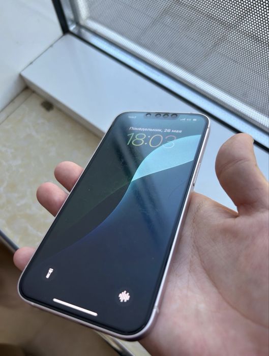 Продам айфон 13 128гб