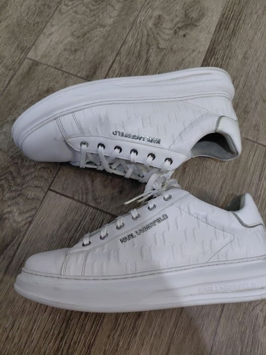 Мъжки кецове Карл Лагерфелд