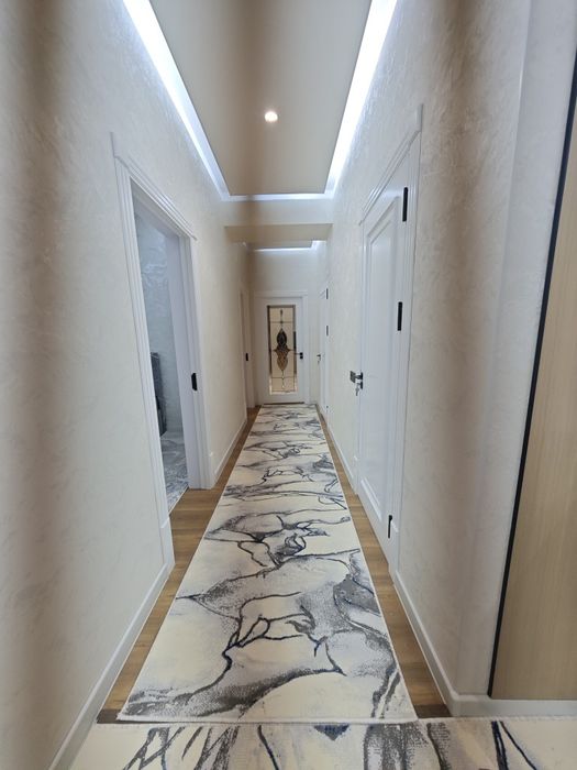 Срочно продаётся 91кв /м 3-комнатная кв 2-этаже 9-этажного дома вокзал