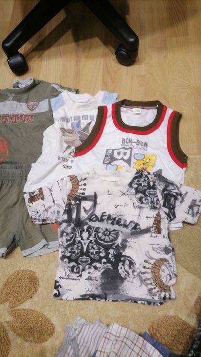 Лот дрешки 86-92.