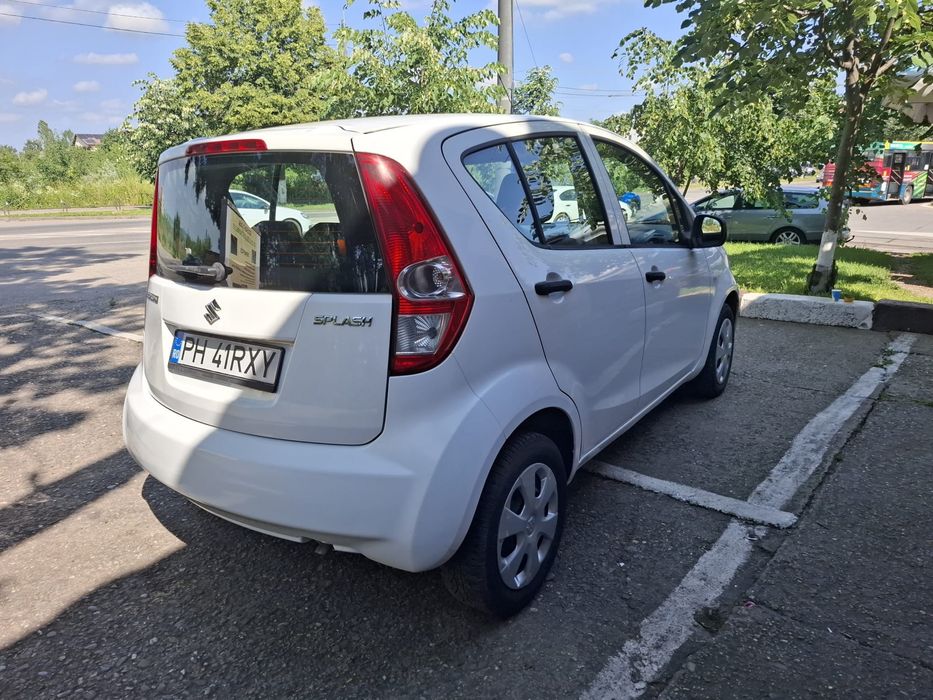 Suzuki splash 2011