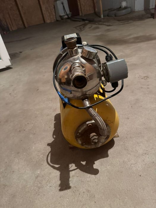 Продам насос водяной