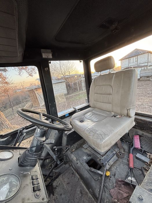 продаеться трактор