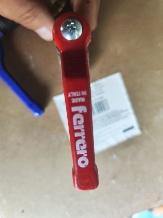 Robinet 1/2 marca ferrero