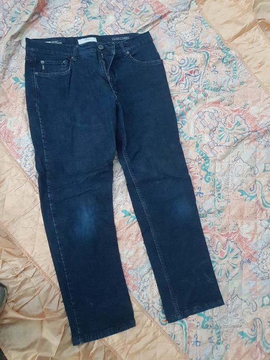 Продаи женские джинсовые брюки