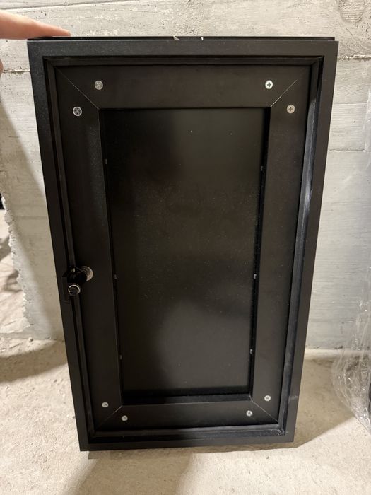 Ревизионна вратичка за баня черна, стъкло 30/50 см