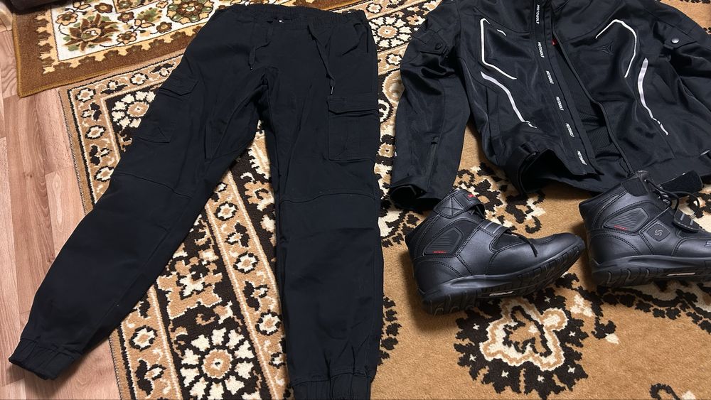 Продам мото экипировку