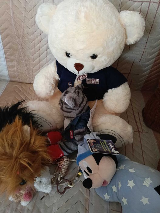 Плюшени играчки
