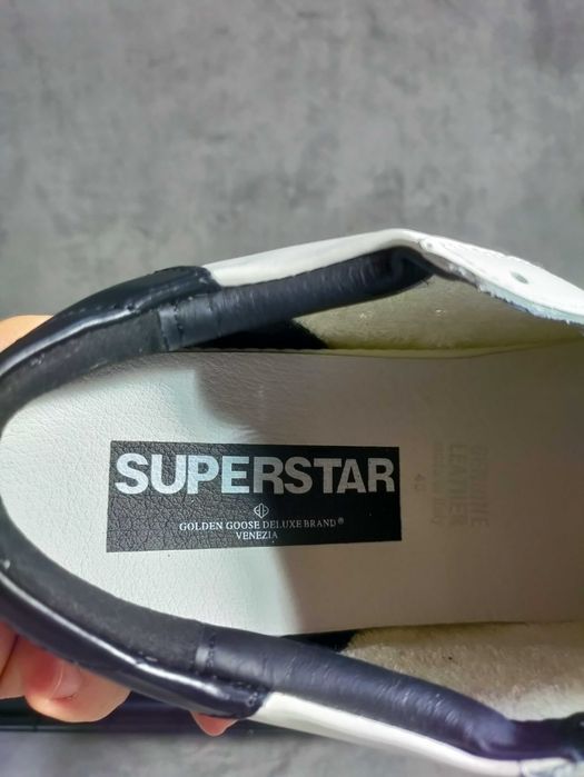 Golden Goose marimea 45