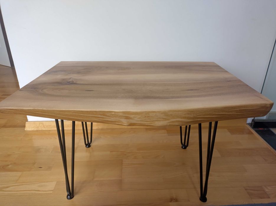 Lemn masiv de nuc/Măsuță cafea lemn de nuc