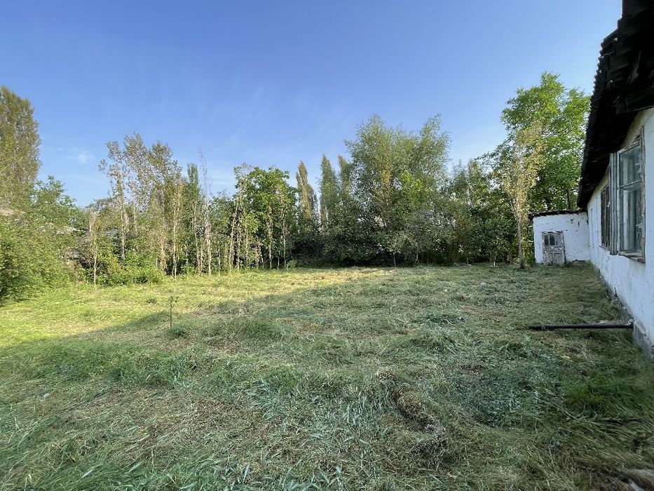 Yer uchastka sotiladi