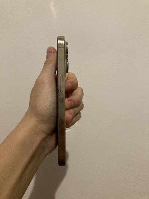 Айфон 14про………..