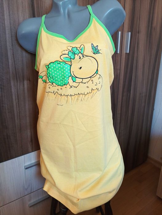 Дамски нощници различни размери