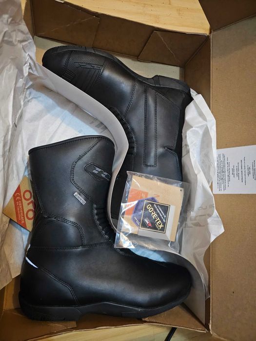 Cizme impermeabile cu Goretex TCX touring moto atv Alpinestars Dainese