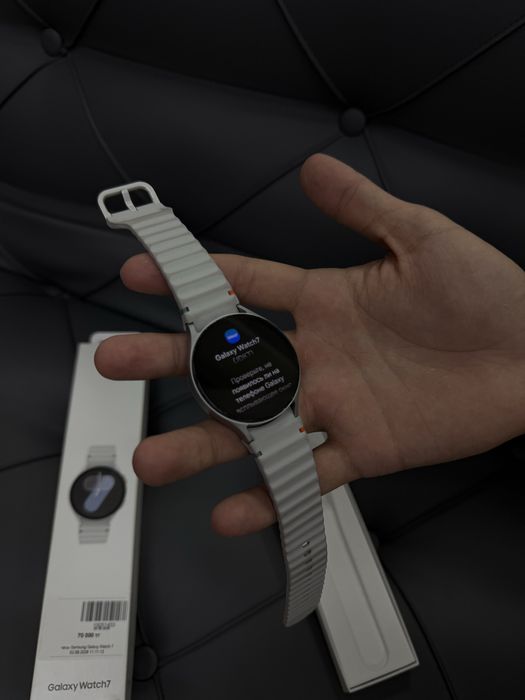 Часы Samsung Galaxy Watch 7