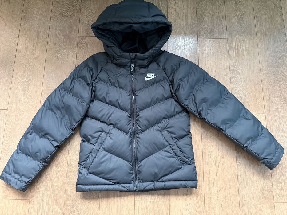 Nike Детско яке, размер 8-10 години (128-137)