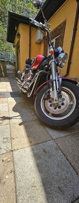 SUZUKI Marauder  800