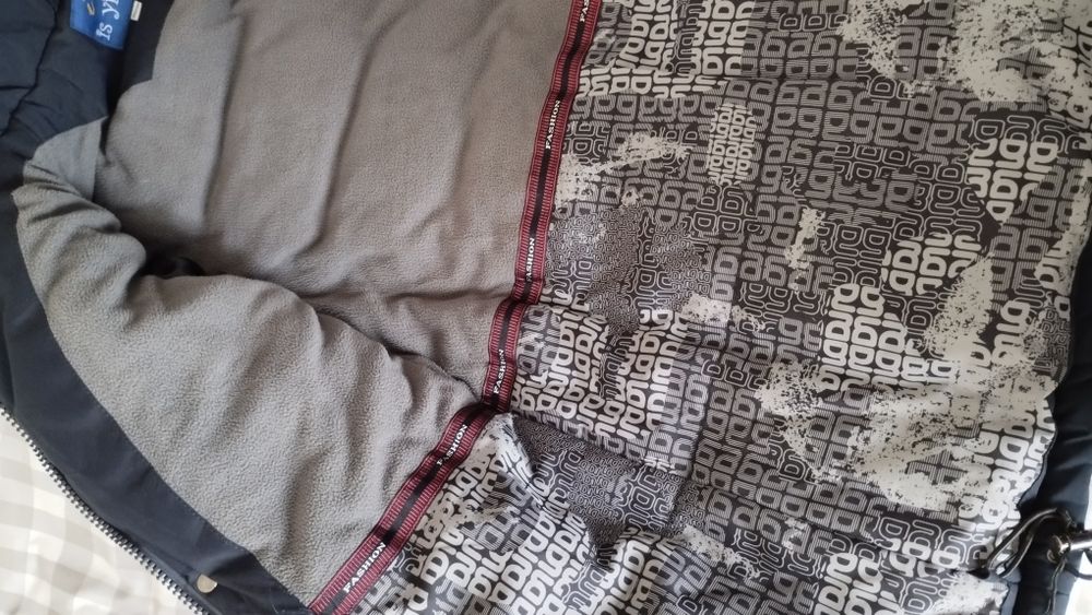 Зимняя куртка на мальчика