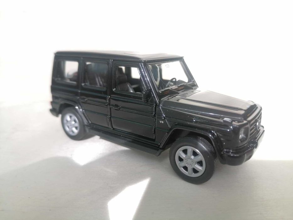 Мерцедес Г клас в мащаб 1:34