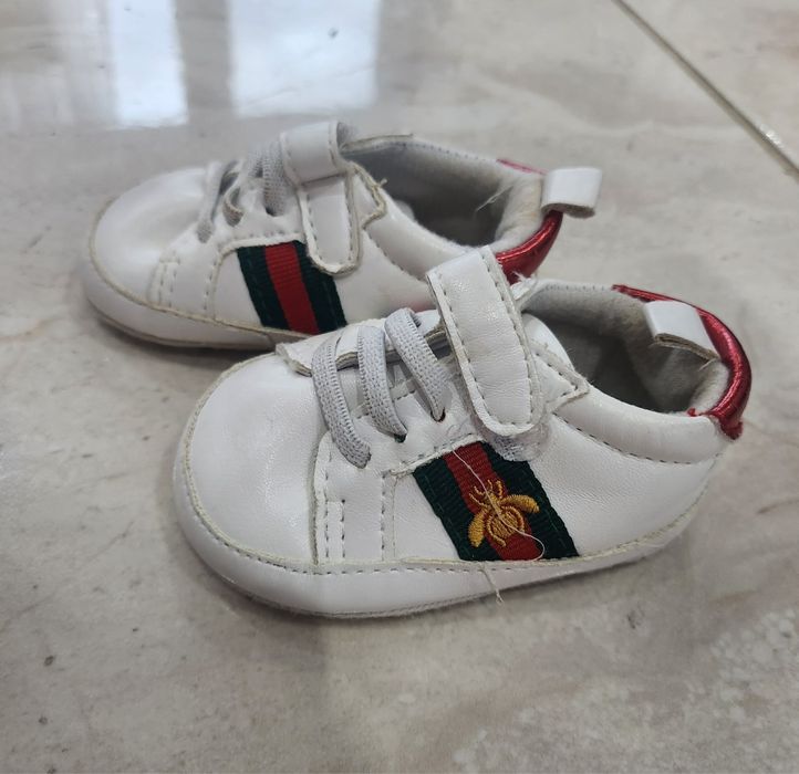 Бебешки буйки Dior 3-6 месеца