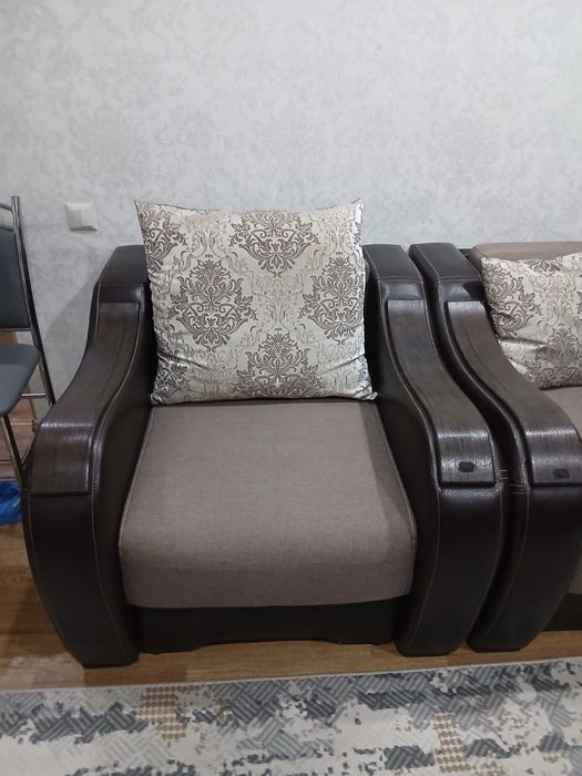 Мини диван и кресло
